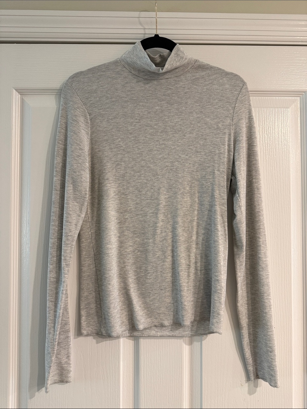 Abercrombie & Fitch Light Gray Ribbed Turtleneck Sweater
